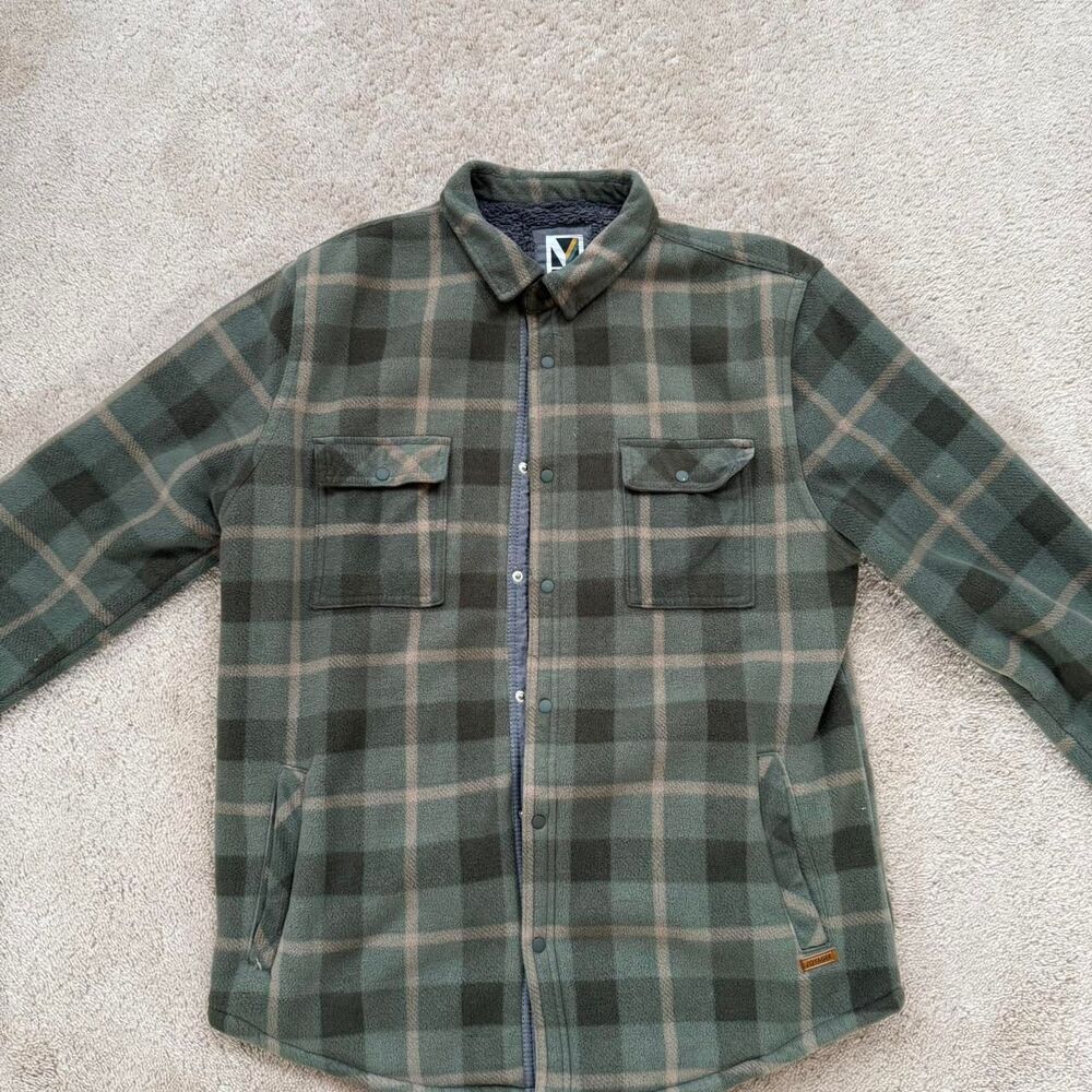 Voyager Men’s Insulated Button Down Flannel Size L